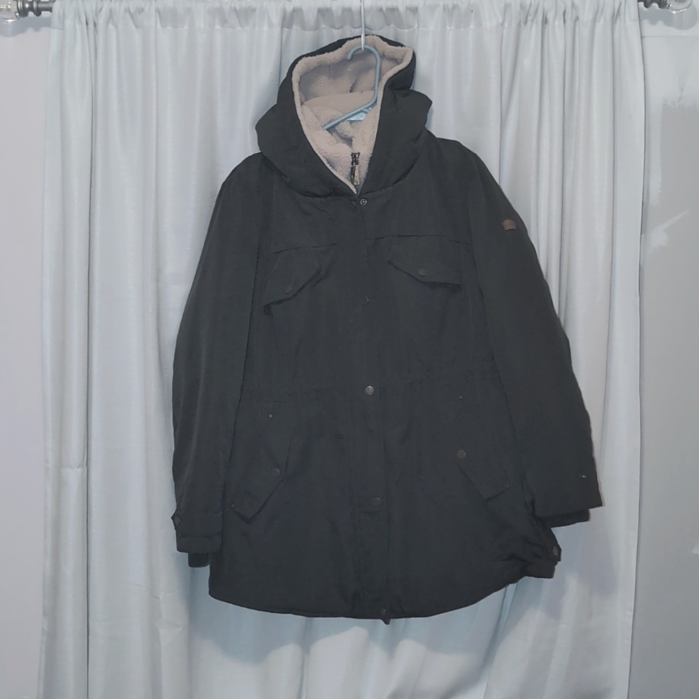 Kookaburra by Ugg Parka